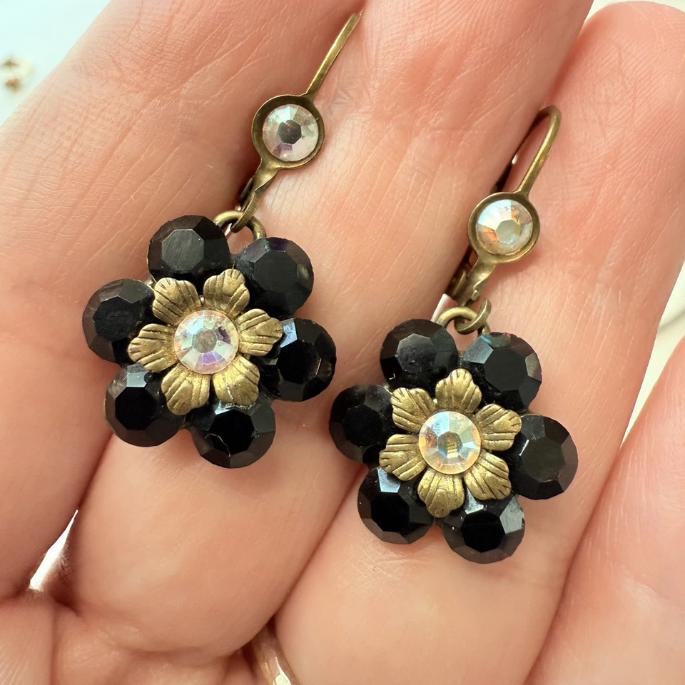 Pendientes colgantes Michal Negrin negros AB cristal flor latón palanca sin firmar Foto 3 de 4