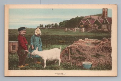 Volendam Uitg Firma F B den Boer Middelburg Vintage Postcard