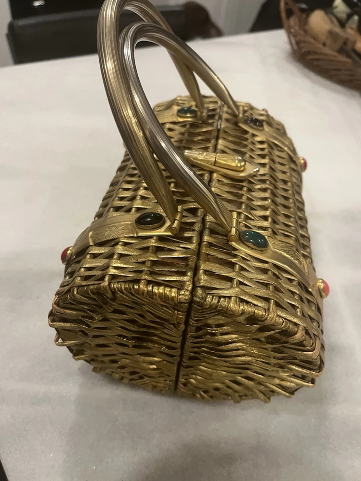 Винтажная корейская корзина сумочка внутренняя подкладка атласная 1960-е - Изображение 4 из 4