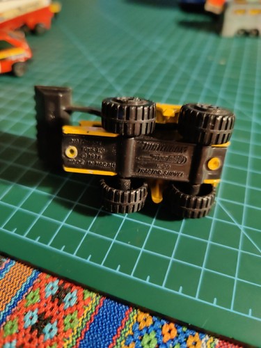 Matchbox Tractor Shovel Bullzdozer No 29 Yellow Vintage Collectible Toy Truck - Picture 10 of 10