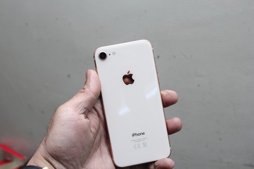 iPhone 8 Gold 64gb Unlocked 84% Battery Health Model MQ6J2B/A PHONE ONLY - Afbeelding 14 van 21