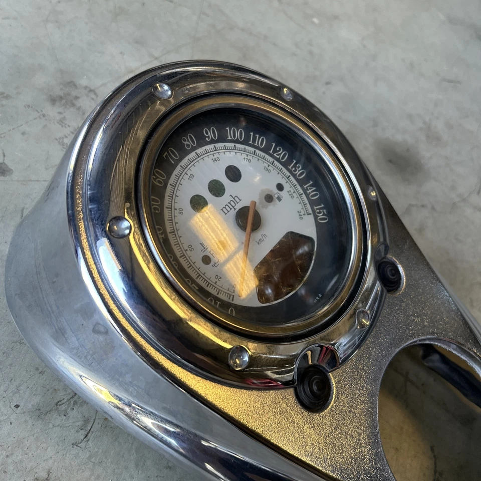 Velocímetro Kawasaki Vulcan 2000 2004-2009 con cubierta cromada Foto 3 de 4