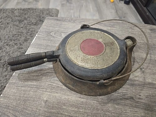 Wagner Sidney O Cast Iron Waffle Maker Pat 1892?