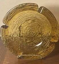Vtg Ashtray Amber Honey Gold Round Glass 8 3/4" Anchor Hocking Sorreno MCM