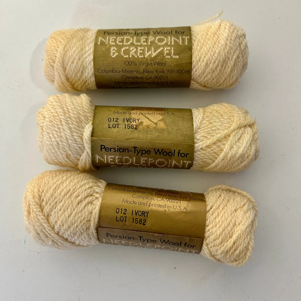 批量 8 件 25-Yd Skeins Columbia Minerva 针绣 Crewel 纱线 白色 红色 黄色 — 第 2/4 张图片