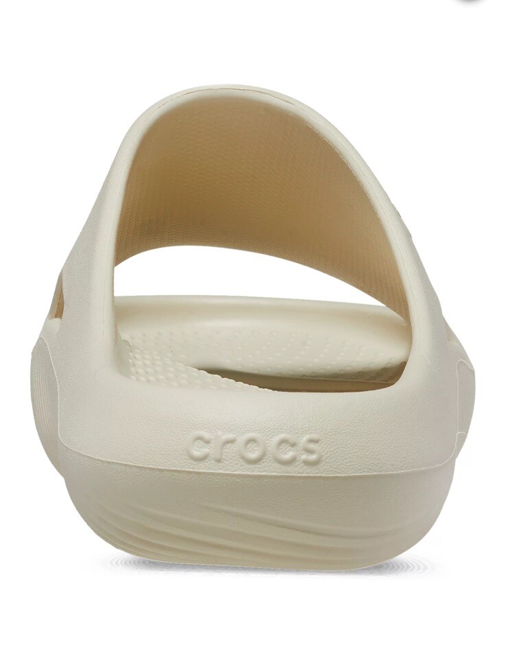 New Crocs Adults display picture 3