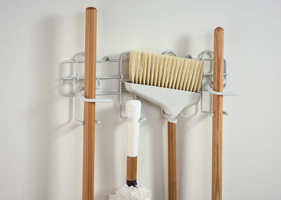 Soporte para escoba y fregona ClosetMaid 3462 montaje en pared o puerta, duradero metal blanco acero Foto 2 de 4