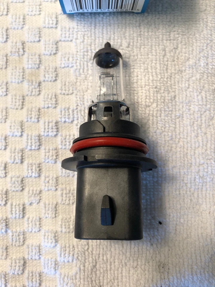 2 New Eiko 9004 Headlight Lamp Bulbs Halogen  - Image 2 of 4