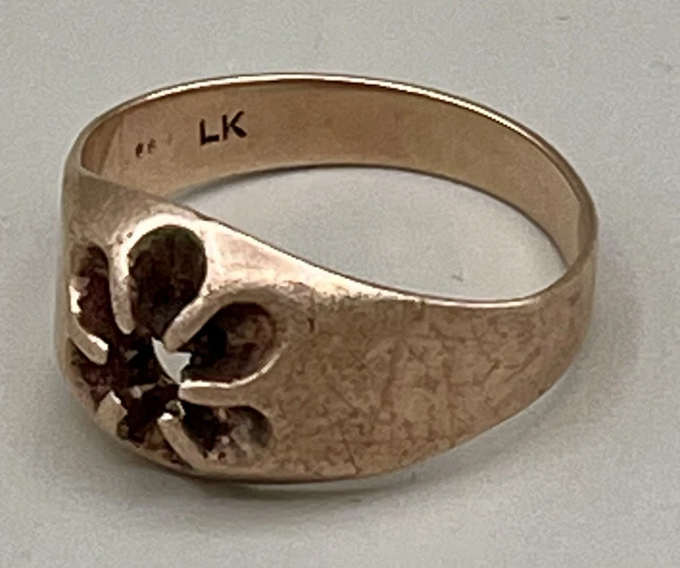 10 Karat Gold Ring Mount or for Scrap - 4.1 Grams Size 8 - Image 3 of 4