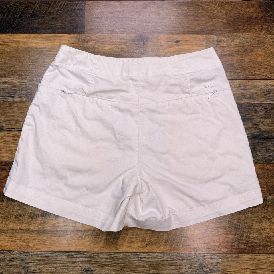 Vintage Joke Shorts Womens 4 White FitDRY Mid Rise Stretch - Image 2 of 4