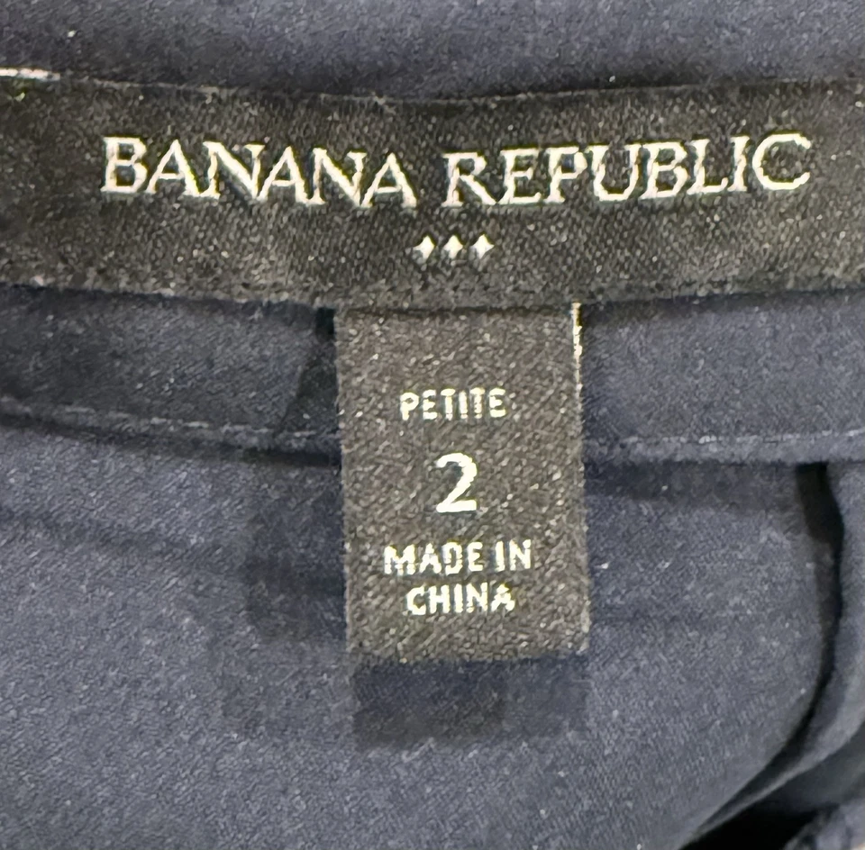 Falda lápiz superpuesta de encaje azul oscuro Banana Republic talla 2 para mujer Foto 3 de 4