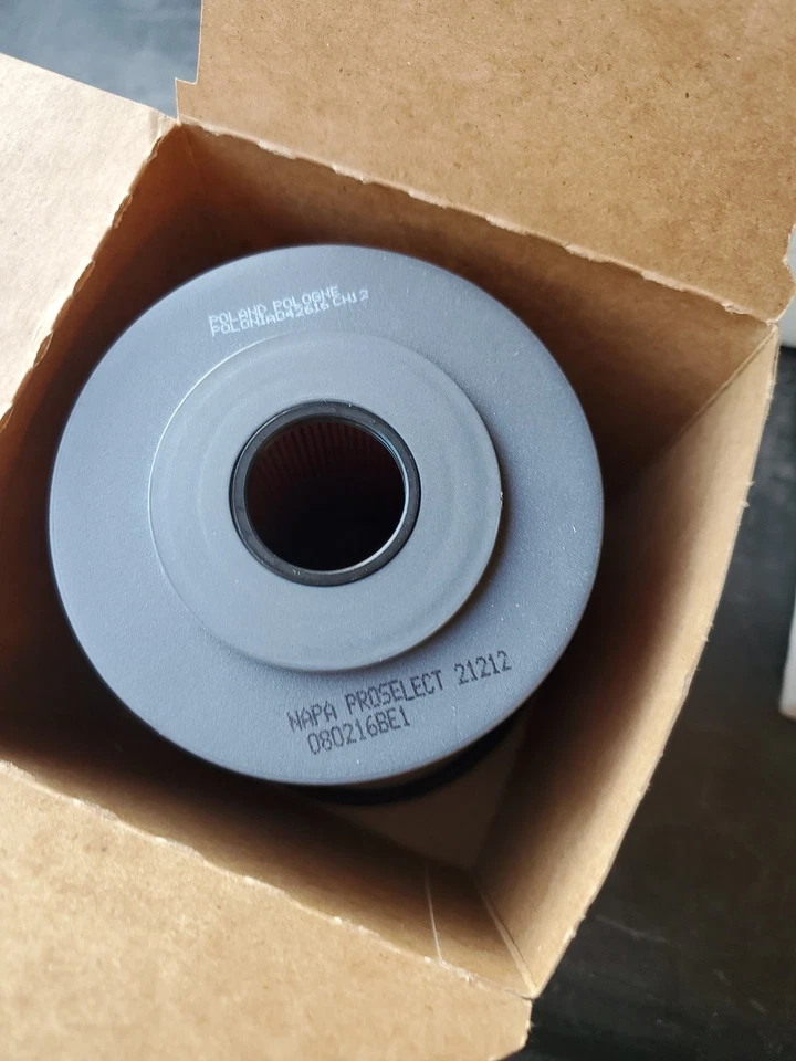 Lote 5 filtros aceite Napa 21212 Volkswagen Audi Porsche Foto 4 de 4