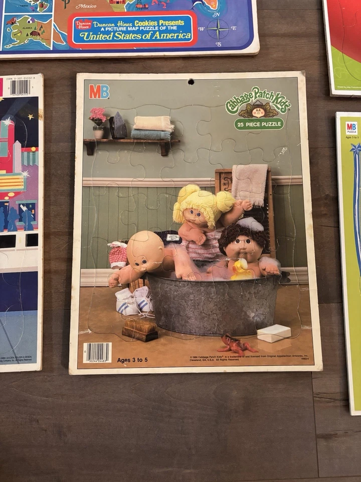 Lote de 7 Rompecabezas Bandeja Marco Cartón Barbie, Disney De Colección Foto 3 de 4