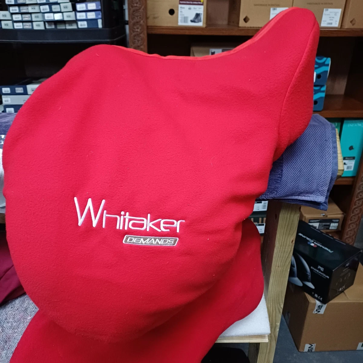 Selle De Dressage John Whitaker Harrogate - 17,5 Pouces, Cuir Marron Havane (neuf, Défaut Possible)
