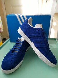 gazelle stitch and turn blue