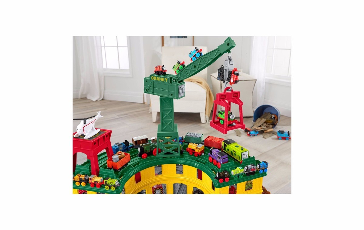 Fisher Price Thomas & Friends Super Station Trackset