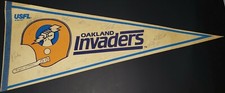 OAKLAND INVADERS USFL 1985 TEAM SIGNED PENNANT ANTHONY CARTER BOBBY HEBERT +