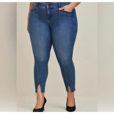 Torrid Super Soft Bombshell Skinny Split Front Cropped Denim Ankle Jeans 24R