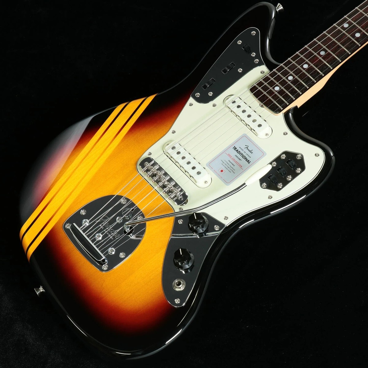 Fender MIJ Traditional 2025 60s Jaguar Competition 3-Color