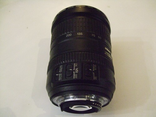 Nikon AF-S 18-200mm f/3.5-5.6 VR Lens - Picture 2 of 3