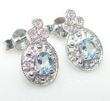 Schmuck Ohrstecker Weissgold 375 Diamanten weiss Blautopas Ä4597