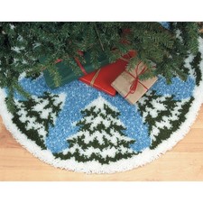 Herrschners Evening Pines Latch Hook Kit