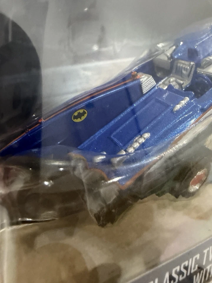 Hot Wheels - Baticiélago Serie TV Clásica con Remolque - 2020 - Vehículo Diecast Foto 4 de 4