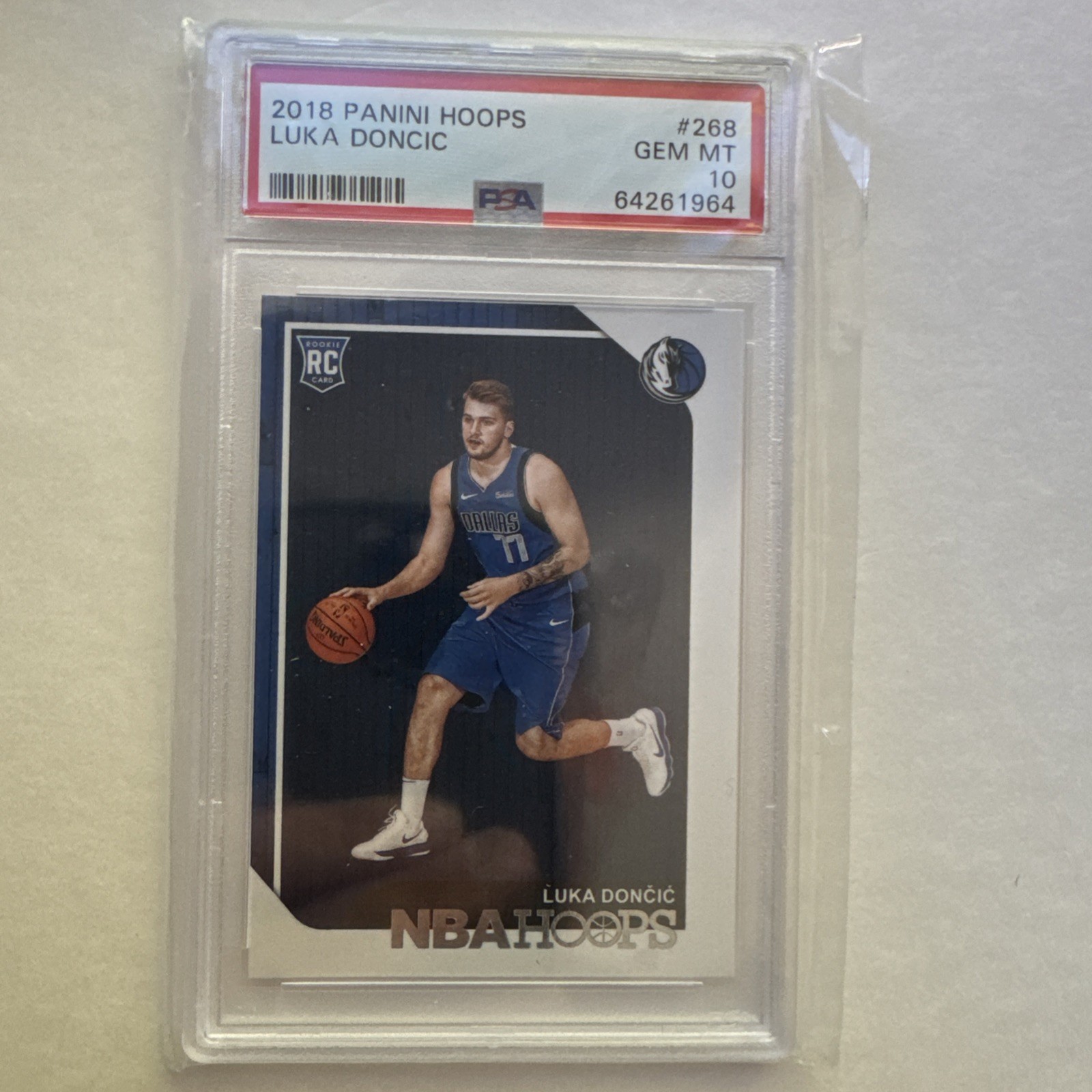 2018 Luka Dončić NBA Hoops Rookie Card PSA 10
