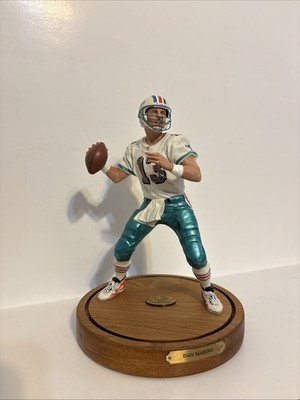 Dan Marino Miami Dolphins NFL Statue Danbury Mint All Star