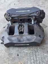 2011-2018 Porsche Cayenne Rear Brake Caliper Set Brembo Genuine 2011-2018 Porsche Cayenne Rear Brake Caliper Set Brembo Genuine