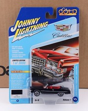 Johnny Lightning 1973 Cadillac Eldorado Convertible BLACK (2020) CLASSIC GOLD