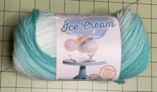 LION BRAND YARN ICE CREAM - COLOR MINT  3.5 oz NEW