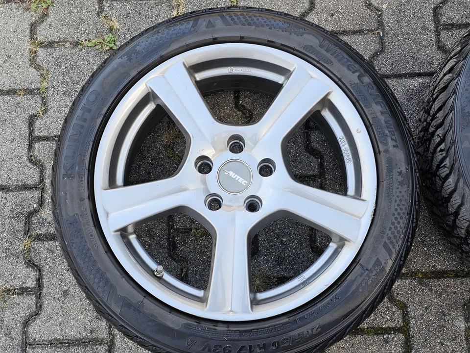 Kumho Winterreifen mit Alufelge Autec (Profiltiefe: 7-8mm, DOT: 3220) - Bild 4 von 4