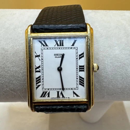 Vintage 1981 Seiko Tank Ladies wristwatch #2620-5589 new battery, runs well