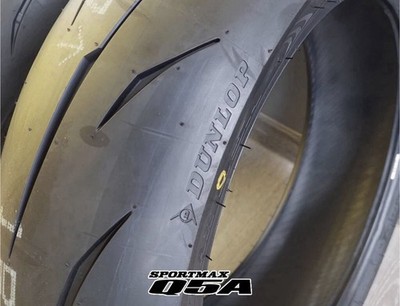 Dunlop Sportmax Q5A Front Tire - 120/70ZR-17 45274202