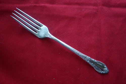 Oneida ENCHANTMENT Londontown 1952 Floral Silverplate 1881 Rogers Ltd CHOICE - Picture 17 of 22