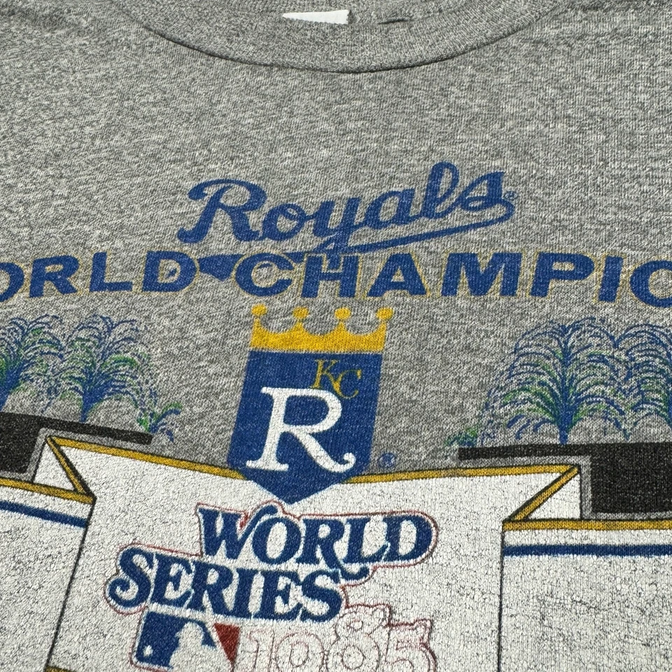 Kansas City Royals Shirt Adult XS Gray Vintage 1985 MLB World Champions Baseball - Image 4 of 4