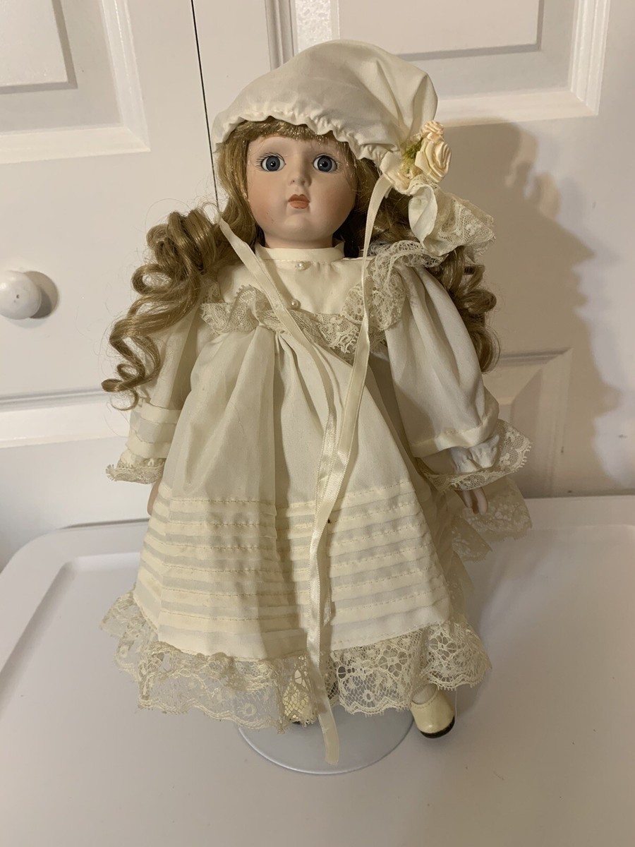 Vintage Musical Porcelain Bradley's Doll Big Eye Girl 14” | eBay