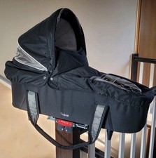 Emmaljunga Babywanne, Press System mit Windabdeckung +  Einlegematratze, Schwarz