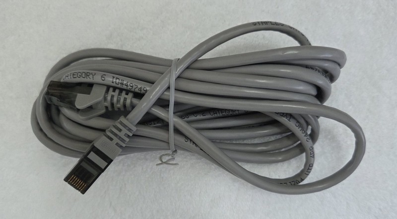 Staples Cat 6 13' Patch Cable R7J704 Type CM UTP 4PR 49749 Pre-Owned