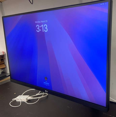 LG 27QN880 Monitor 27
