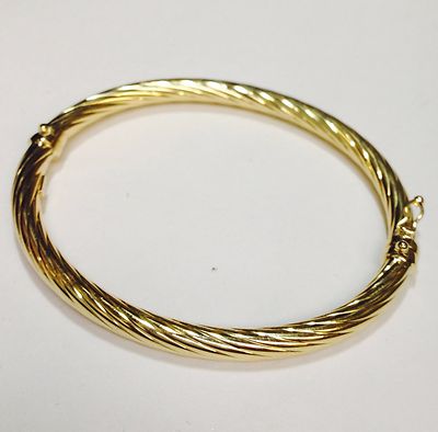 14kt Yellow Gold 5MM Shiny Twisted Fluted Hinged Bangle/Bracelet 7 inch 8G rams