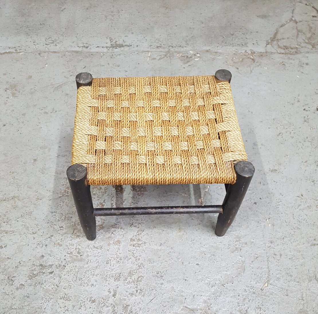 Vintage cheap wicker stool