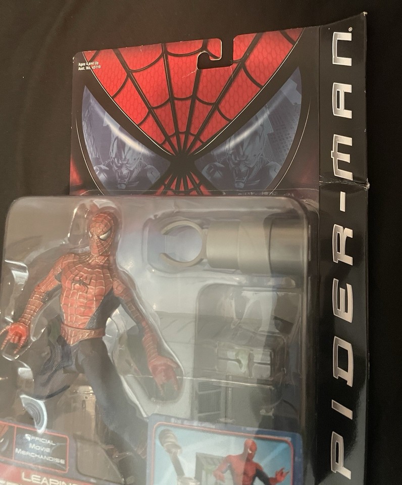 Figurine Spiderman Sautant - Toy Biz Marvel - 2002 - 14 Cm