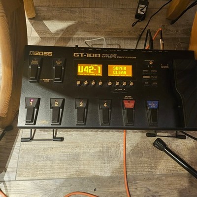 boss gt 100 Multieffektprozessor