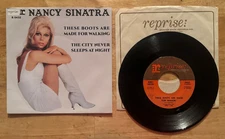 45 7" SP NANCY SINATRA THESE BOOTS ARE MADE FOR WALKING REPRISE 0432