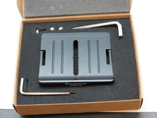 Sunwayfoto DPG-70 Universal Quick Release Plate