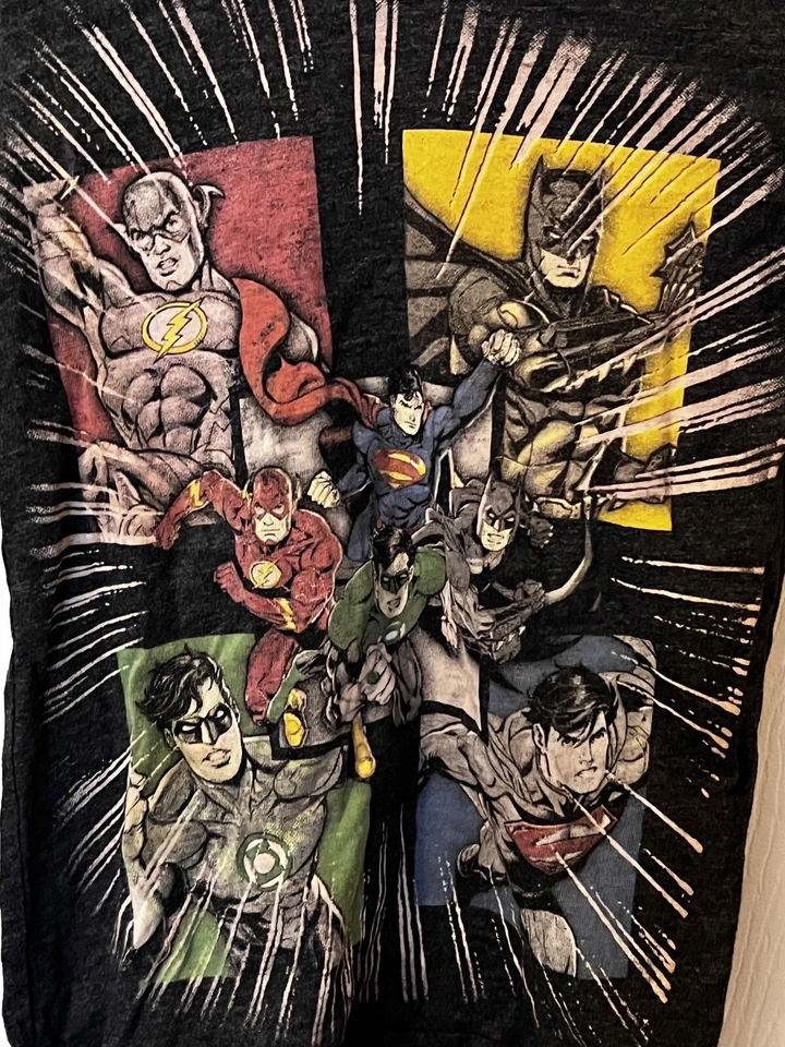 Camiseta Justice League Niños Manga Larga En Capas Gris y Rojo DC Heroes Talla 6 Foto 2 de 4