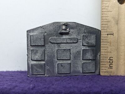 Grenadier 612 (c) Crypt  Metal Miniature Fantasy