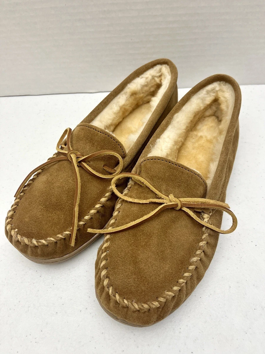 Minnetonka Sheepskin Hardsole Moc Women s Size 11 Brown Tan Suede